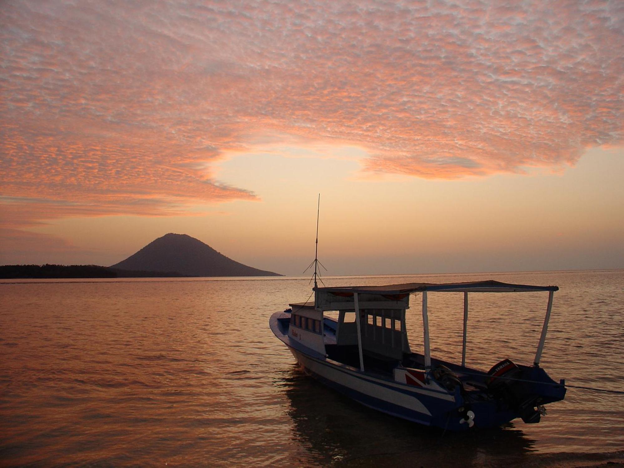 Siladen Resort & Spa Bunaken Buitenkant foto