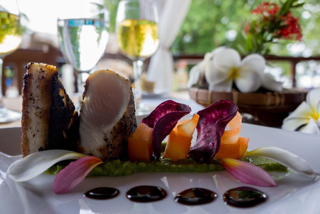 Siladen Resort & Spa Bunaken Buitenkant foto