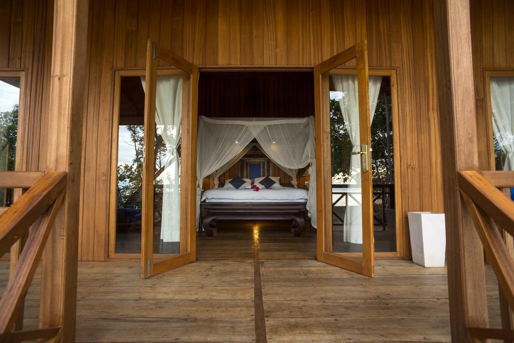 Siladen Resort & Spa Bunaken Buitenkant foto